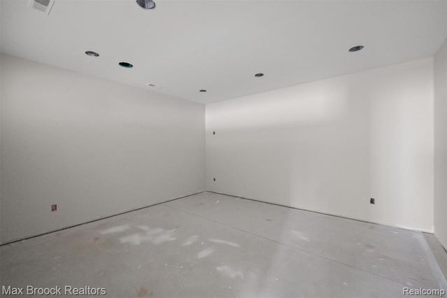 3627 Middlebury Lane, Bloomfield Hills, MI 48301