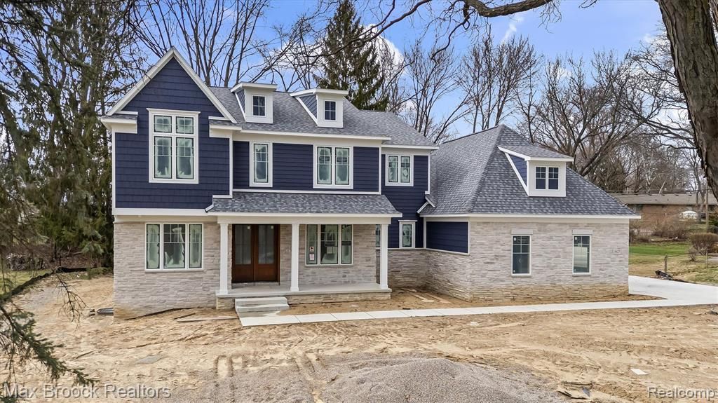 3627 Middlebury Lane, Bloomfield Hills, MI 48301