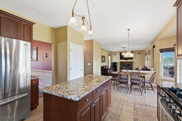 416 Daniel Drive, Greenwich Twp., NJ 08886