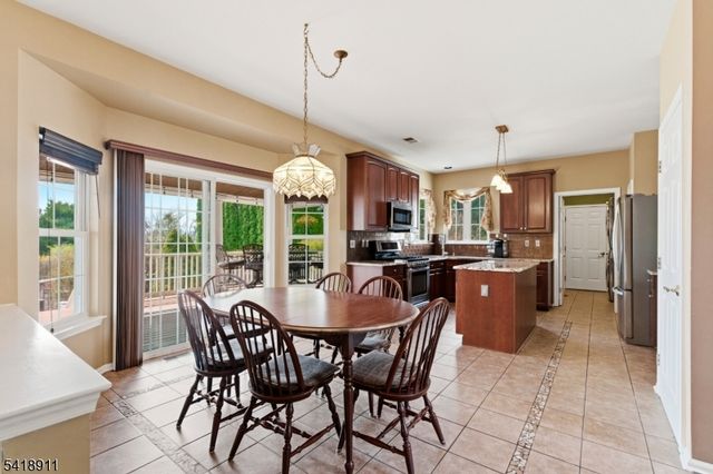 416 Daniel Drive, Greenwich Twp., NJ 08886