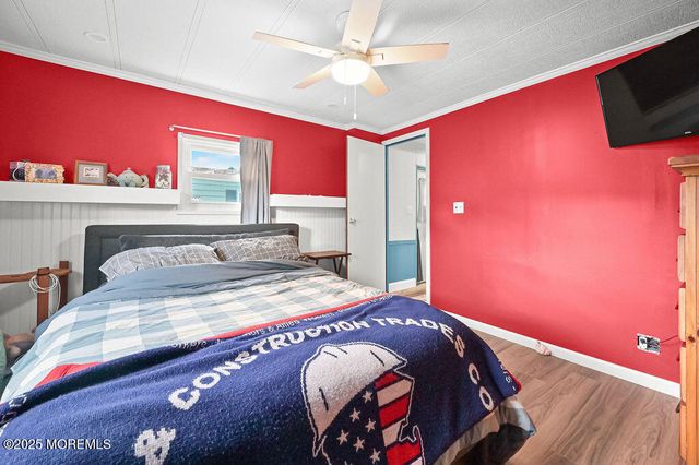 77 Shorehaven Drive 77, Hazlet, NJ 07730