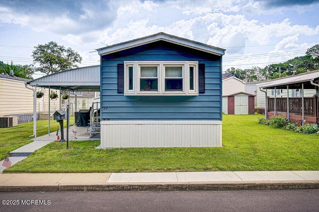 77 Shorehaven Drive 77, Hazlet, NJ 07730