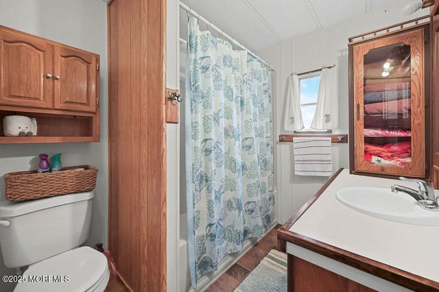 77 Shorehaven Drive 77, Hazlet, NJ 07730