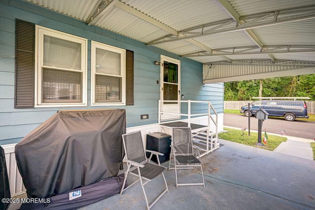 77 Shorehaven Drive 77, Hazlet, NJ 07730