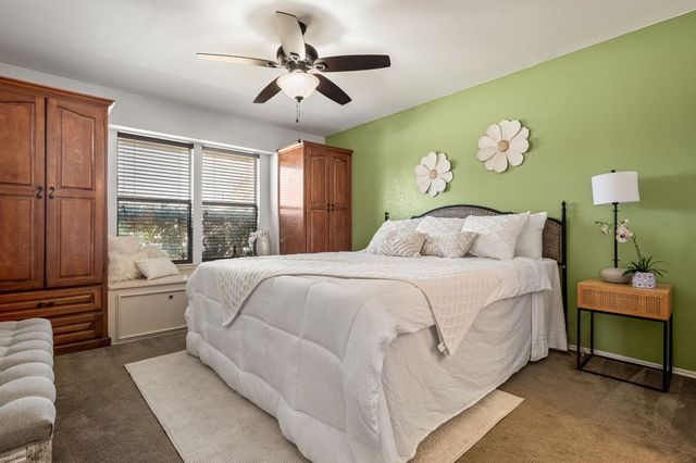 5505 Creek Valley Drive, Arlington, TX 76018