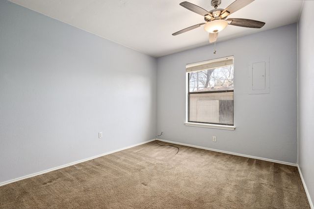 5505 Creek Valley Drive, Arlington, TX 76018