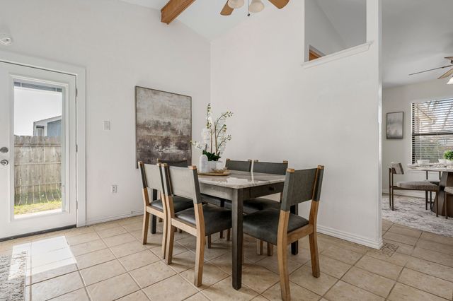 5505 Creek Valley Drive, Arlington, TX 76018