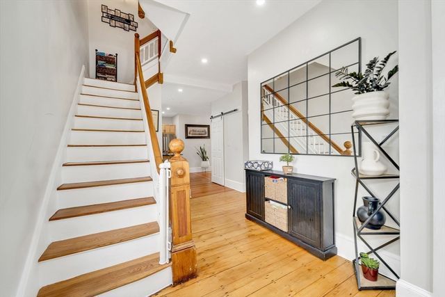 59 Bonair St, Somerville, MA 02145