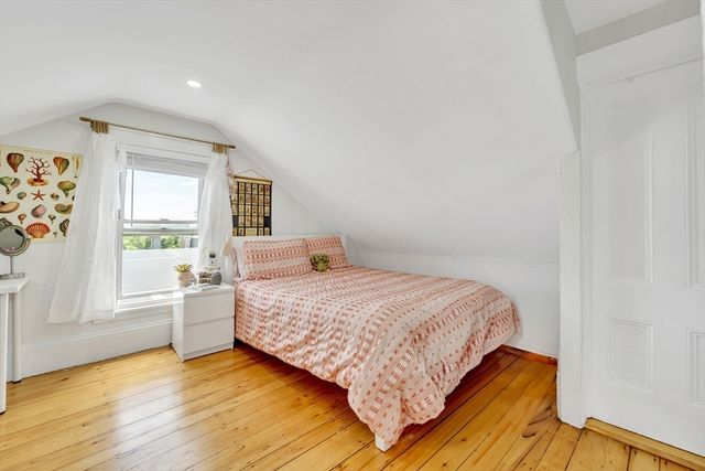 59 Bonair St, Somerville, MA 02145