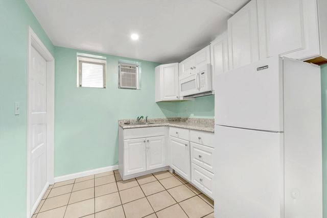 59 Bonair St, Somerville, MA 02145