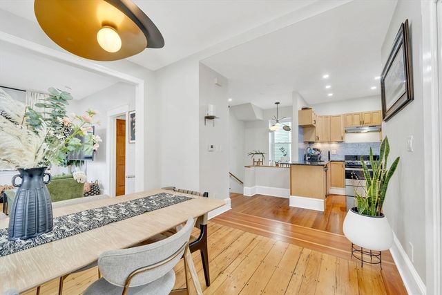 59 Bonair St, Somerville, MA 02145