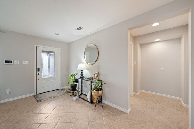 705 Jewelflower Drive, Desoto, TX 75115