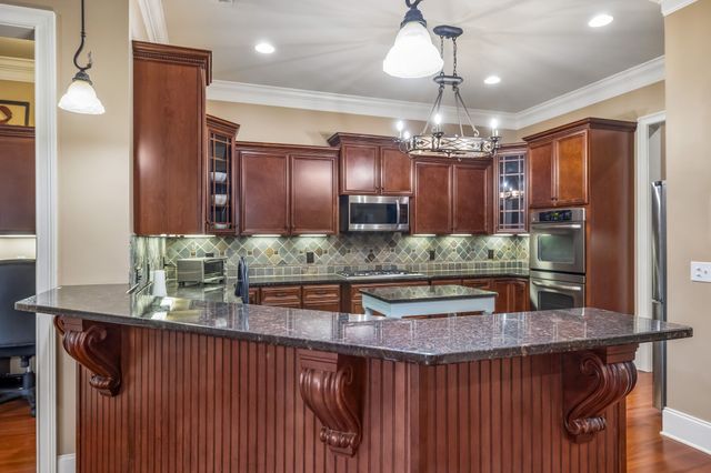 1638 Kelvington Blvd, Gallatin, TN 37066