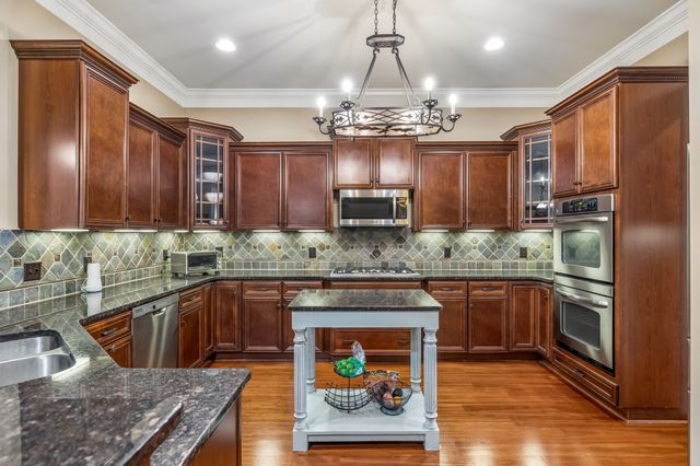 1638 Kelvington Blvd, Gallatin, TN 37066