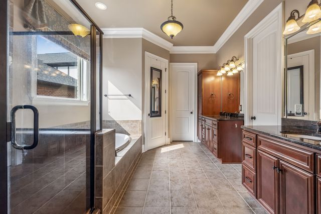 1638 Kelvington Blvd, Gallatin, TN 37066