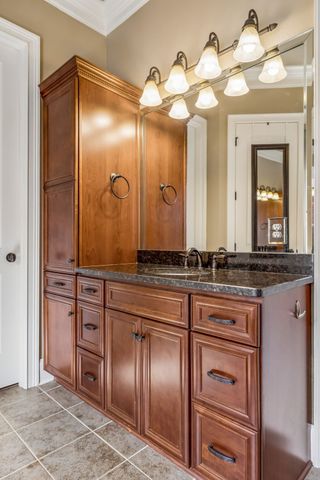 1638 Kelvington Blvd, Gallatin, TN 37066