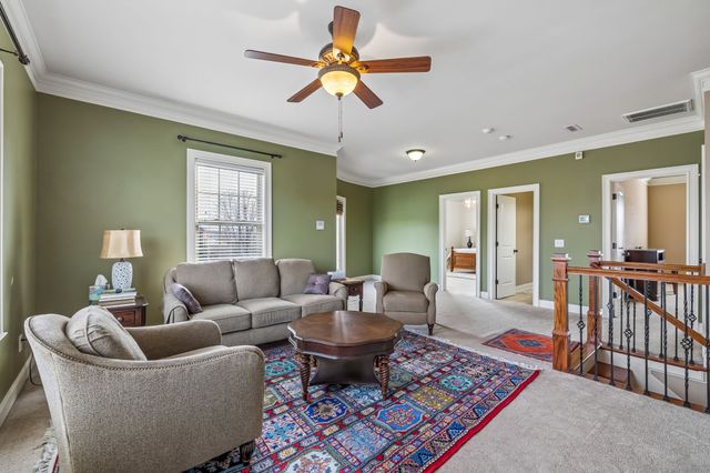 1638 Kelvington Blvd, Gallatin, TN 37066