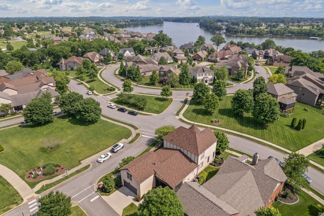 1638 Kelvington Blvd, Gallatin, TN 37066