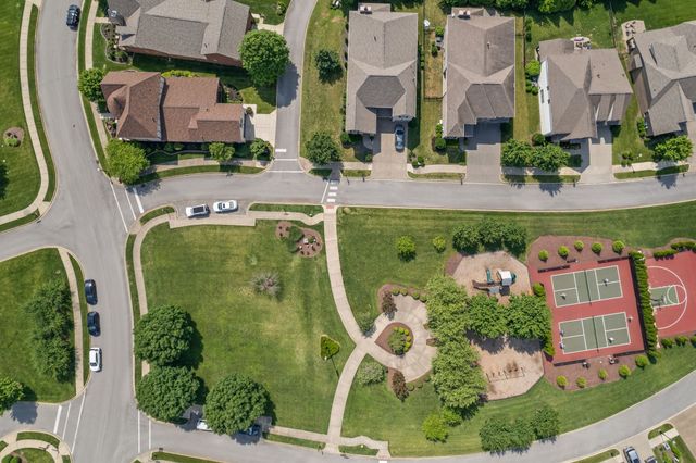 1638 Kelvington Blvd, Gallatin, TN 37066