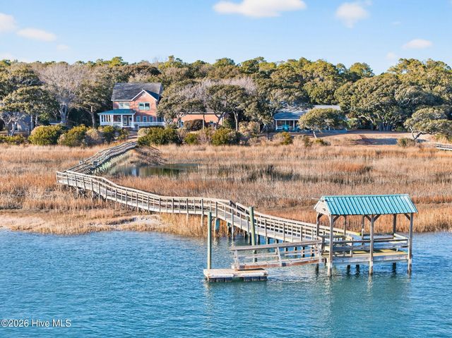 305 Spring Branch Road SW, Supply, NC 28462