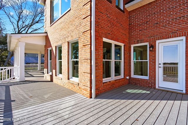 305 Spring Branch Road SW, Supply, NC 28462