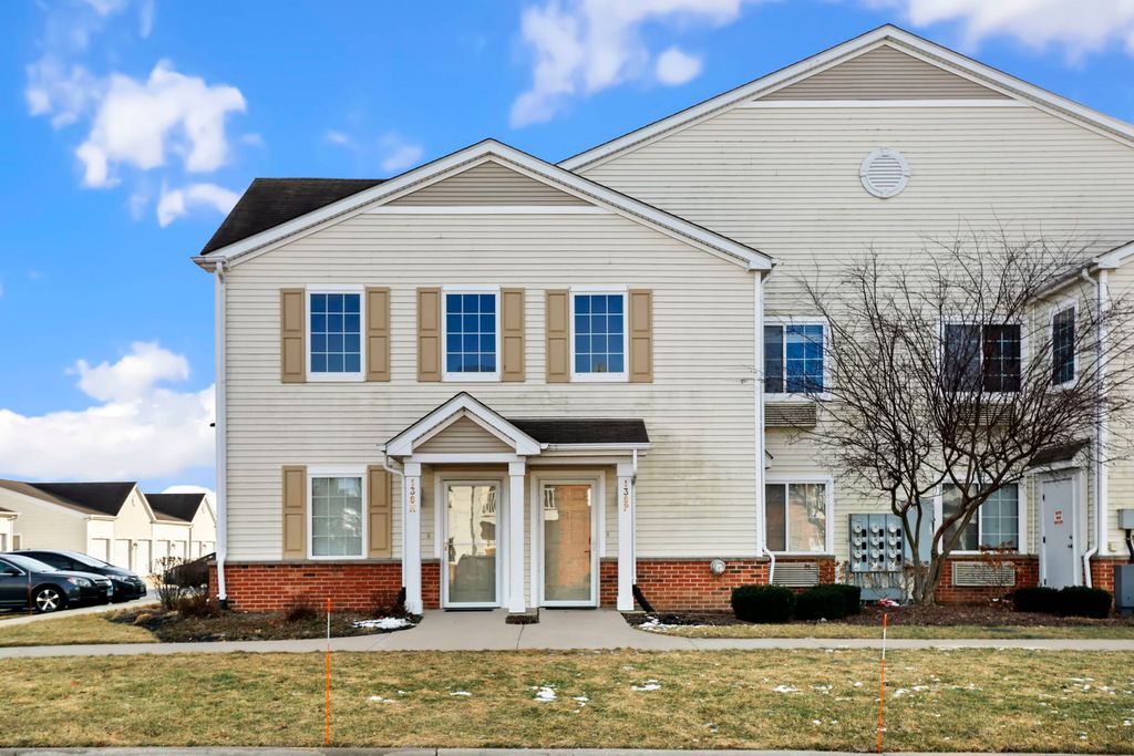 138 Bertram Drive P, Yorkville, IL 60560