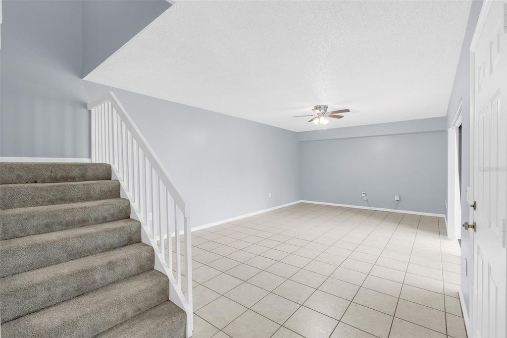 Image 13 of property listing at 5382 ELM COURT 356, Orlando, FL 32811