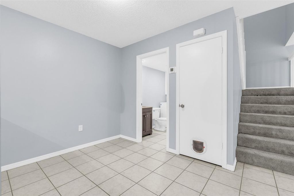 Image 14 of property listing at 5382 ELM COURT 356, Orlando, FL 32811