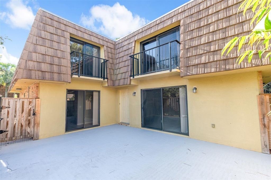 Image 33 of property listing at 5382 ELM COURT 356, Orlando, FL 32811