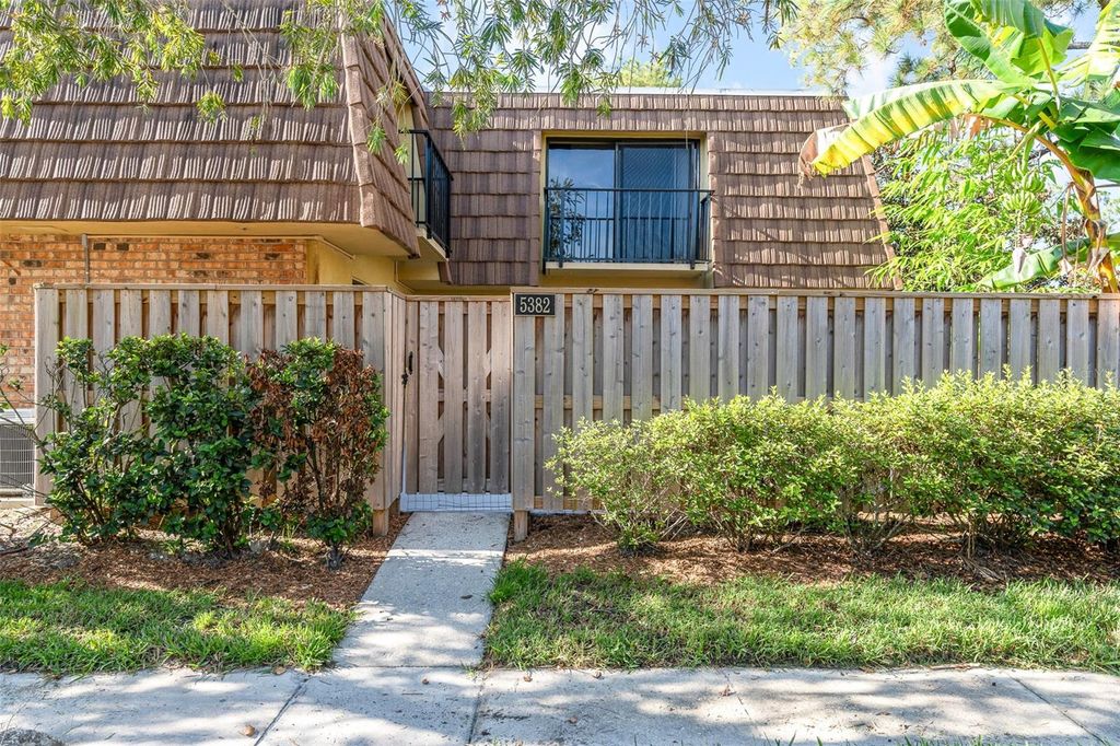 Image 36 of property listing at 5382 ELM COURT 356, Orlando, FL 32811