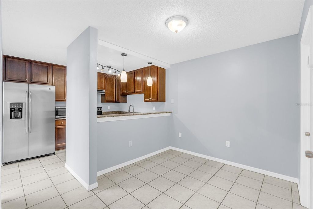 Image 5 of property listing at 5382 ELM COURT 356, Orlando, FL 32811