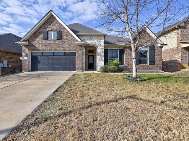 112 Canyon Lake LN, Georgetown, TX 78628