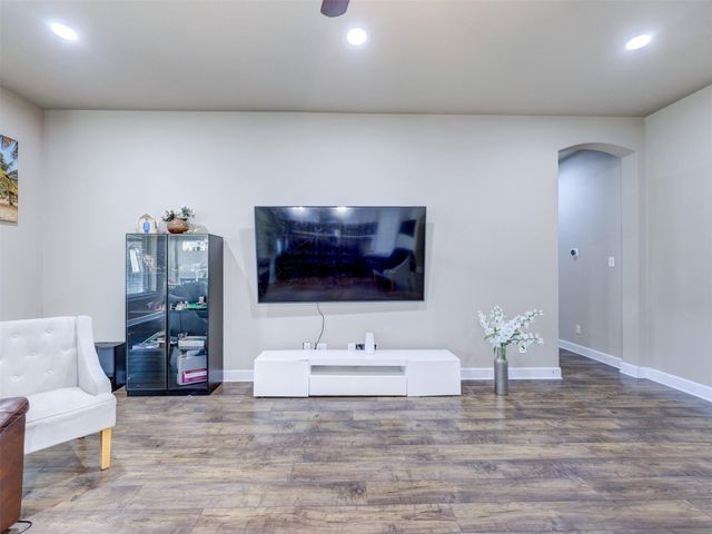 112 Canyon Lake LN, Georgetown, TX 78628