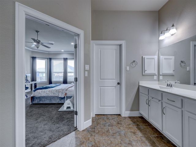 112 Canyon Lake LN, Georgetown, TX 78628