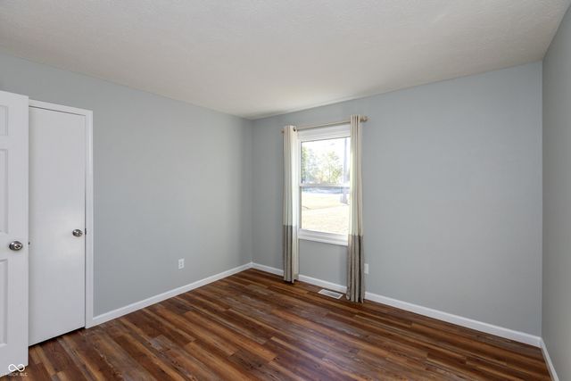 8802 E County Road 100 N, Avon, IN 46123