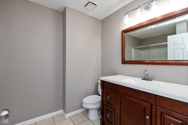 8802 E County Road 100 N, Avon, IN 46123