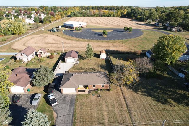 8802 E County Road 100 N, Avon, IN 46123