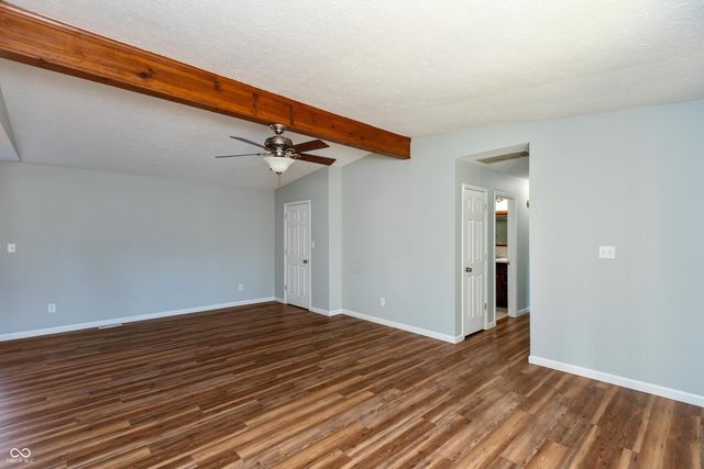 8802 E County Road 100 N, Avon, IN 46123