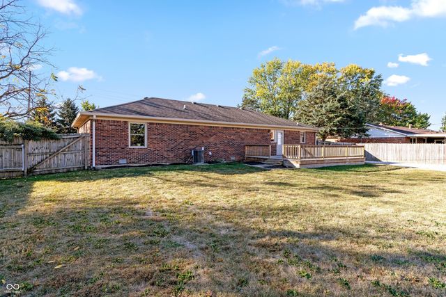 8802 E County Road 100 N, Avon, IN 46123