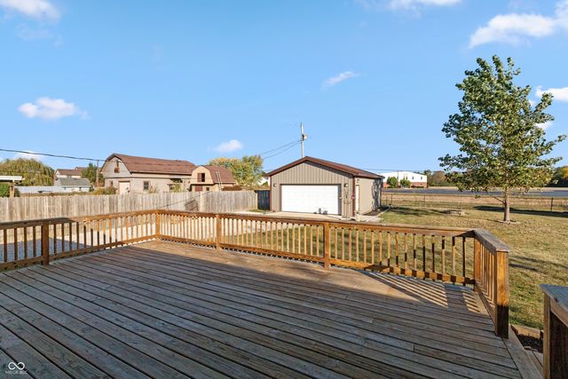 8802 E County Road 100 N, Avon, IN 46123