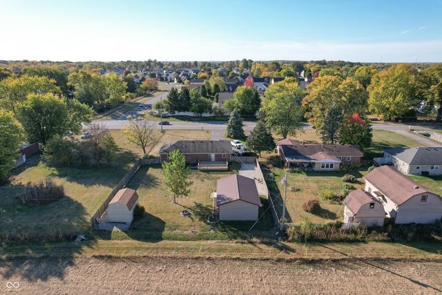 8802 E County Road 100 N, Avon, IN 46123