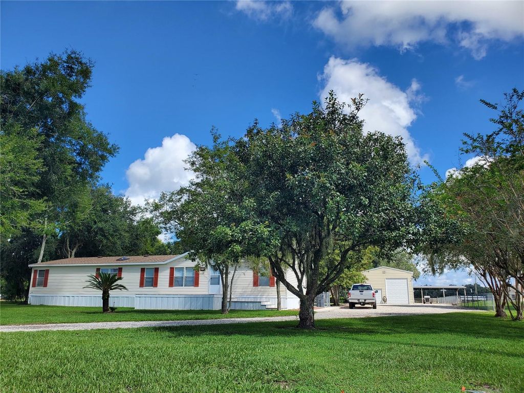 4902 COUNTRY TRAILS DRIVE, Polk City, FL 33868