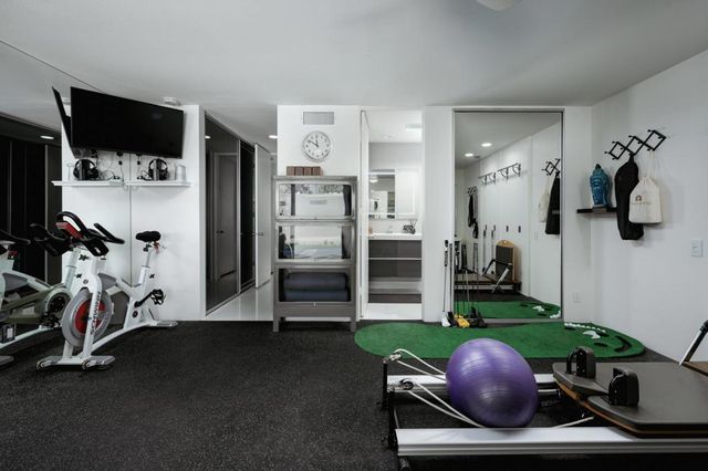 357 Westlake Terrace, Palm Springs, CA 92264