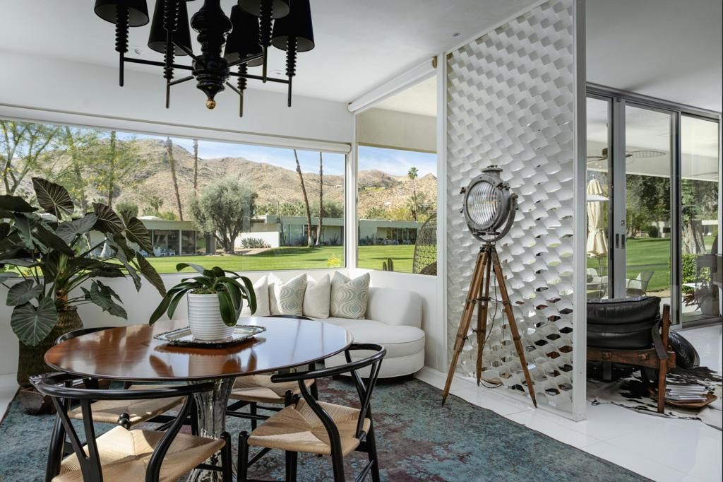 Image 15 of property listing at 357 Westlake Terrace, Palm Springs, CA 92264