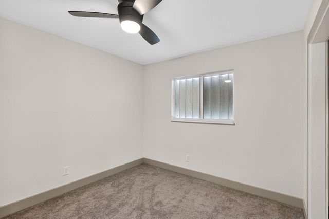 610 SE 21st Lane, Cape Coral, FL 33990