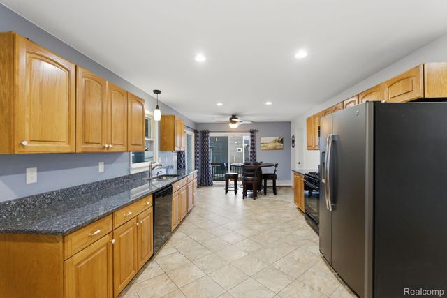 7886 Inglewood Drive, Clay Township, MI 48001