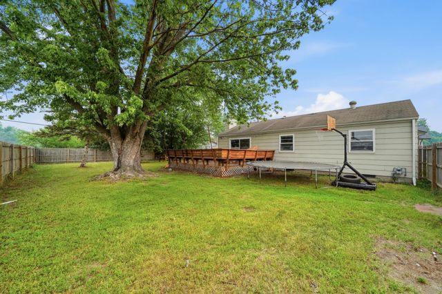 5600 83rd Avenue N, Brooklyn Park, MN 55443