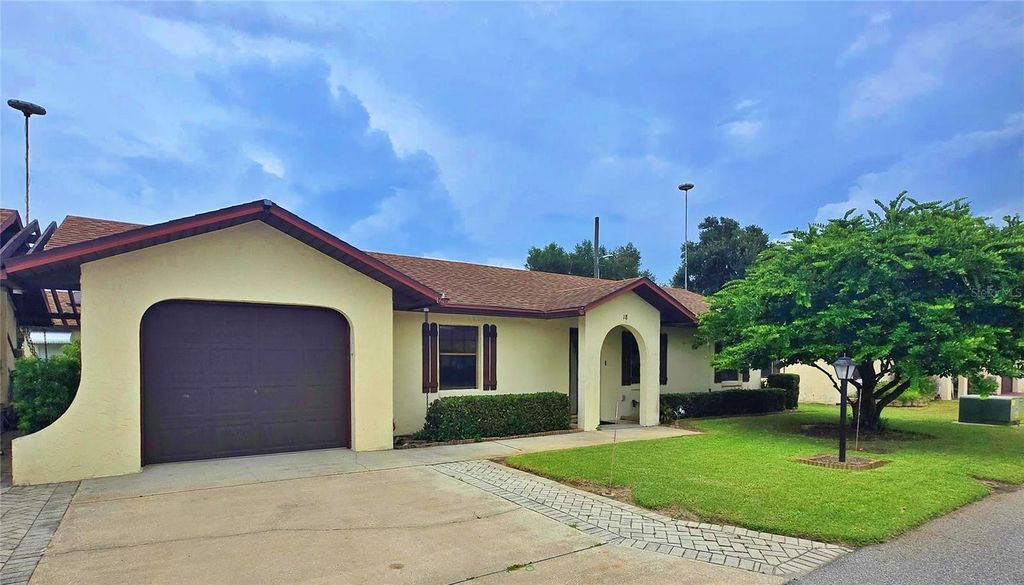 41 N 20TH ST 18, Haines City, FL 33844