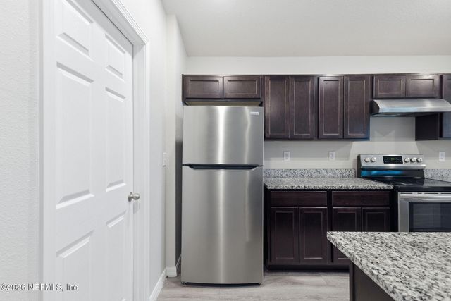 8700 KAYE Lane, Jacksonville, FL 32222