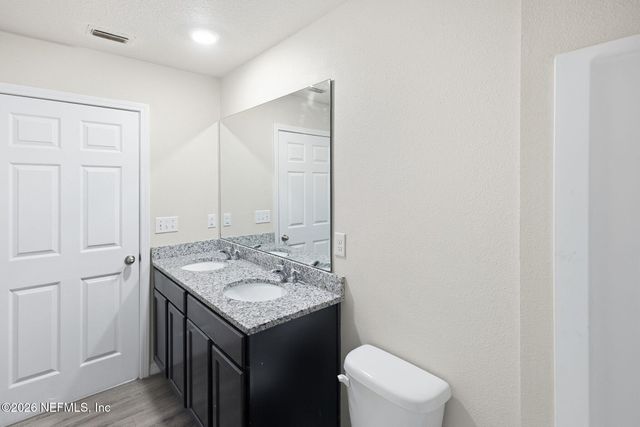 8700 KAYE Lane, Jacksonville, FL 32222